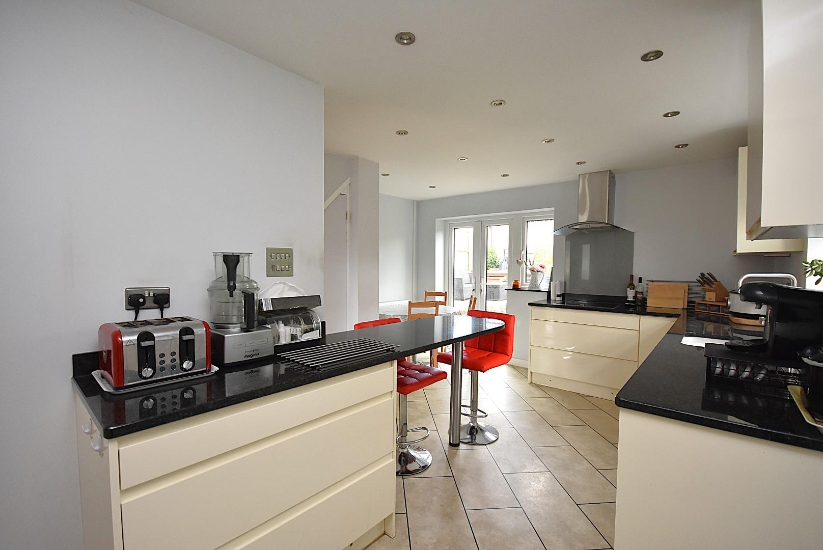 4 Myrtle Close, Penarth, CF64 3NQ